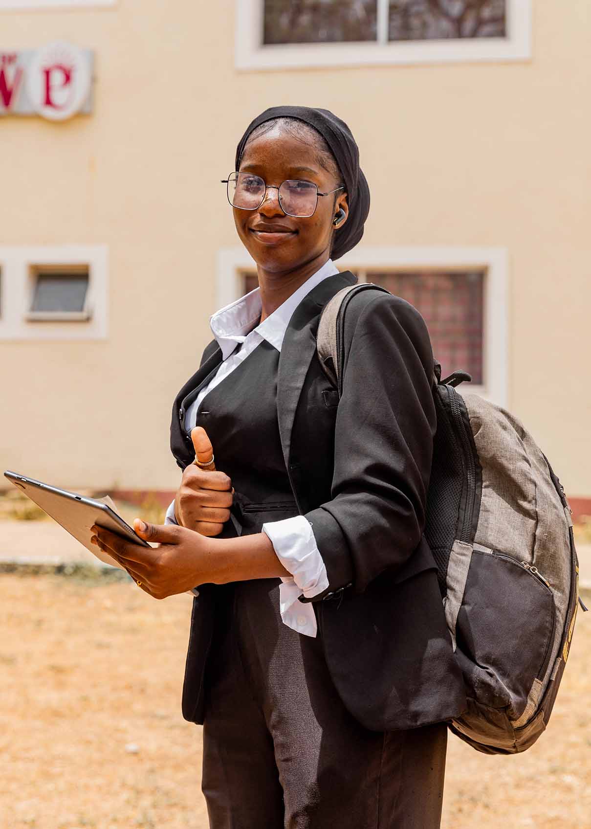 PrimeUniversity_Beautiful_Student_Smiling
